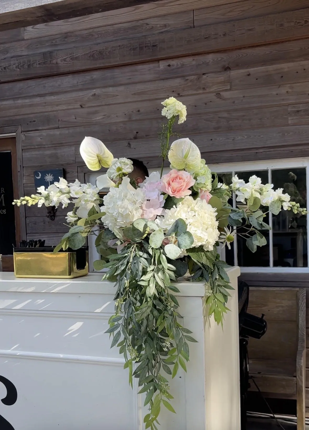Bar Arrangement
